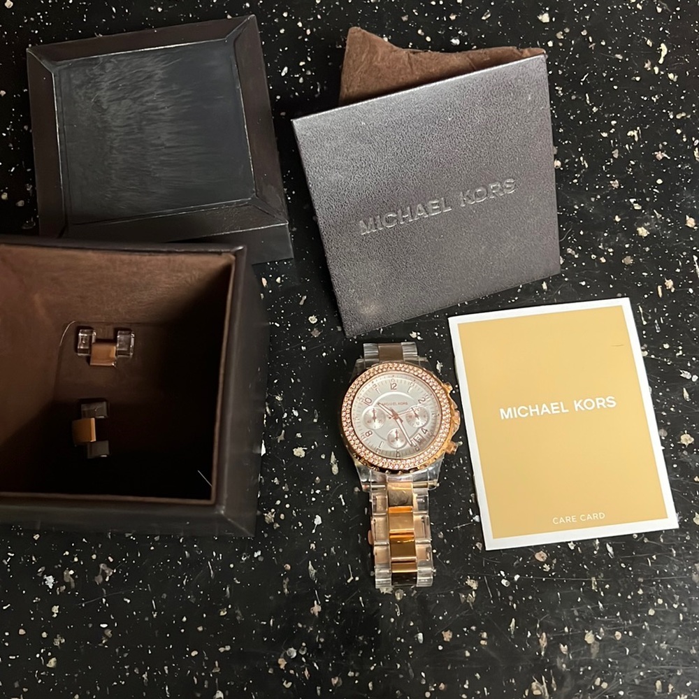 Older (2010’s) Michael Kors Watch - Picture 1 of 5